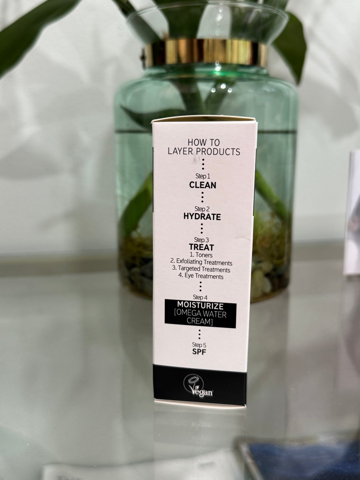 The inkey list Omega Water Cream